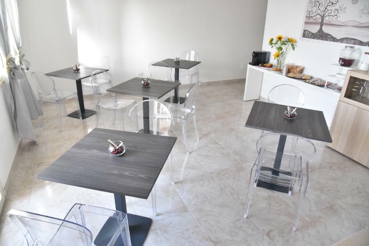 B&B Arzeria Cavallino di Lecce Bagian luar foto