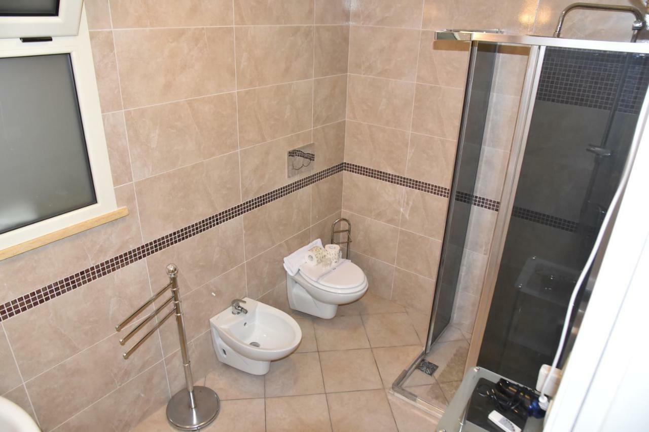 B&B Arzeria Cavallino di Lecce Bagian luar foto